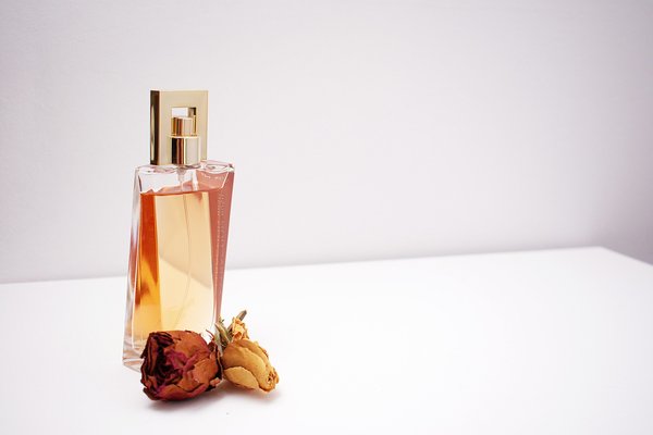 Les meilleures fragrances unisexes : comment choisir la vôtre